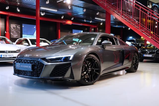 Audi R8 V10 / Moms / 2023 / 0 km