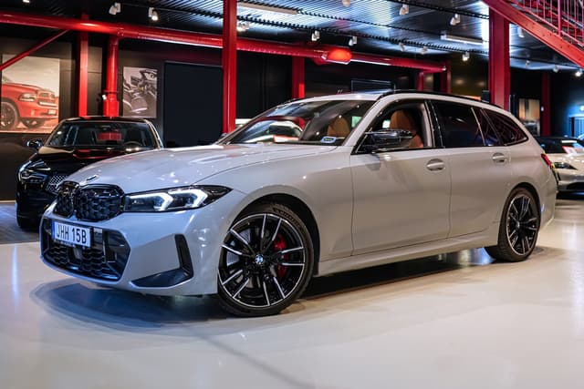 BMW M340d xDrive 340HK HUD Panorama Harman Kardon 360° Dragkrok