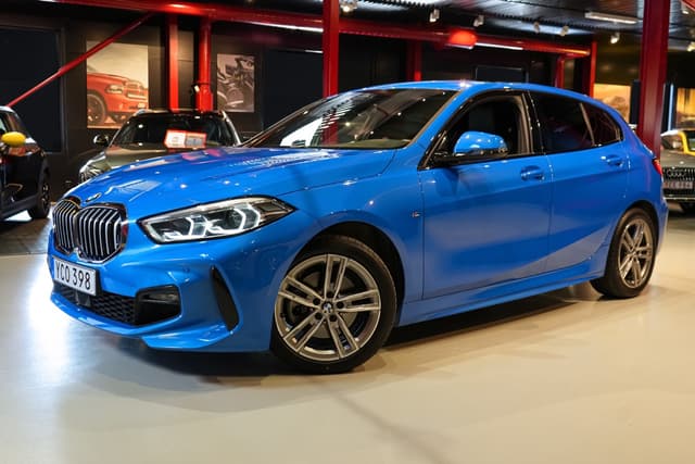 BMW 118i M Sport Digital Cockpit Navigation P-Sensor