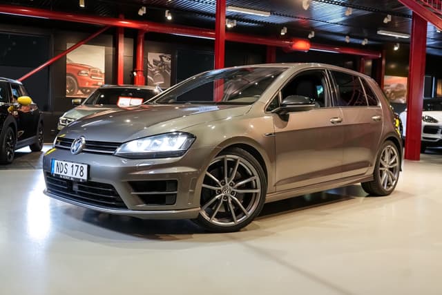 Volkswagen Golf 5-dörrars R 2.0 301hk 4M DYNAUDIO