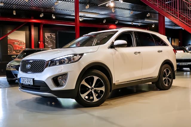 Kia Sorento 2.2 AWD Business 7 Sits Skin stolar Motorvärmare