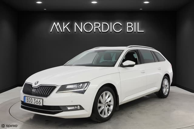 Skoda Superb Kombi 2.0 TDI Style Kamera Dragkrok El-Stolar
